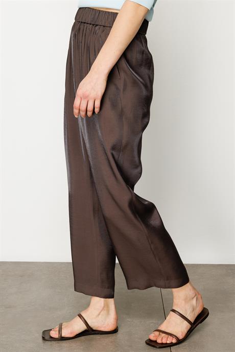 ELASTAN KEMERLİ BOL KESİM PANTOLON