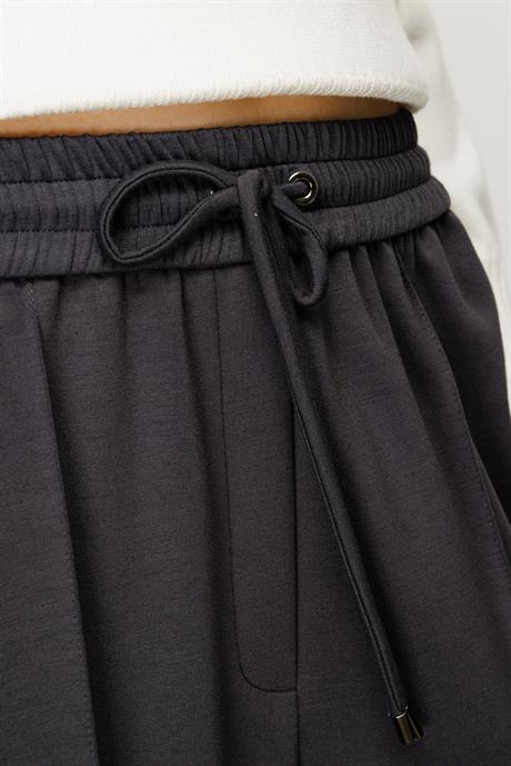 Elastan Kemerli Bol Kesim Sweat Pantolon