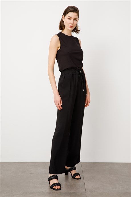 Elastan Kemerli Bol Pantolon