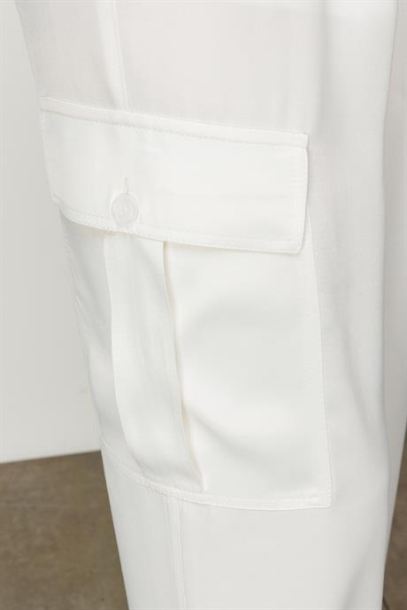 Elastan Kemerli Cepli Bol Kesim Pantolon