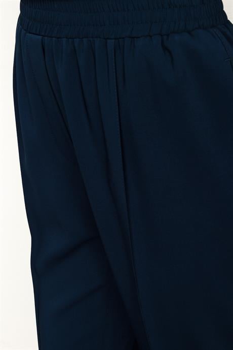 Elastan Kemerli Dar Paça Pantolon