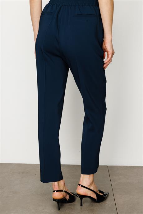 Elastan Kemerli Dar Paça Pantolon
