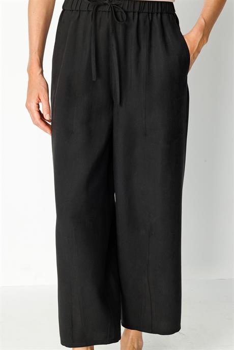 Elastan Kemerli Lyocell Pantolon