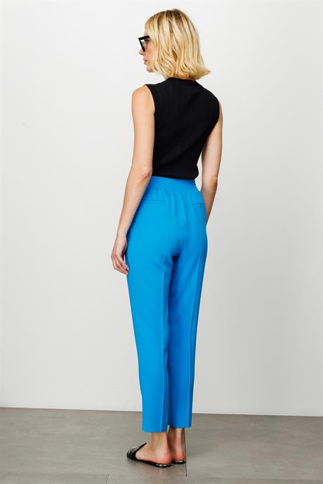 Elastan Kemerli Slim Paça Pantolon