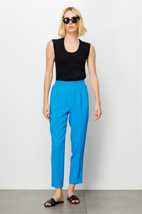 Elastan Kemerli Slim Paça Pantolon