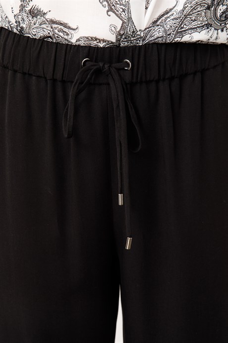 Elestan Kemerli Bol Paça Pantolon