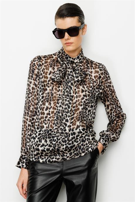 Fularlı Leopar Desen Bluz