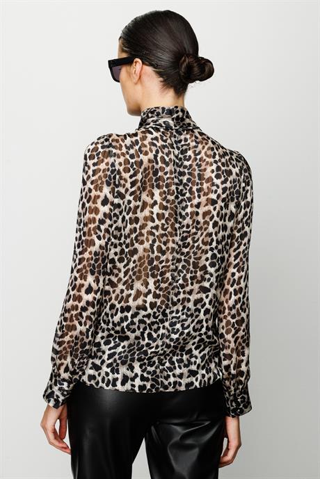 Fularlı Leopar Desen Bluz