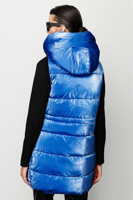 Kapüşonlu Kolsuz Anorak