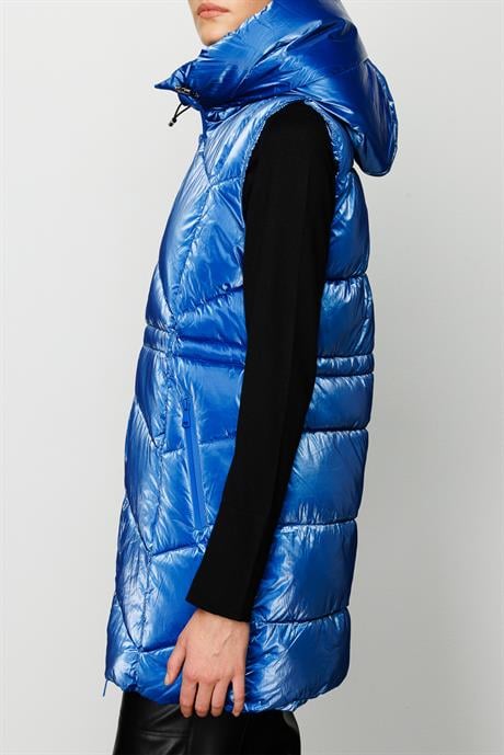Kapüşonlu Kolsuz Anorak