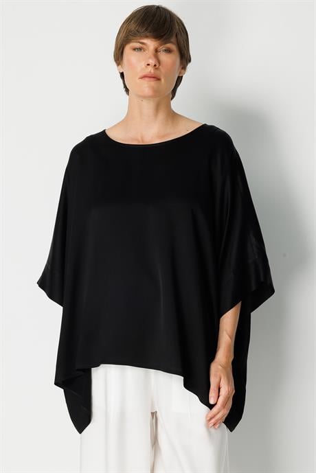 Kayık Yaka Oversize Bluz