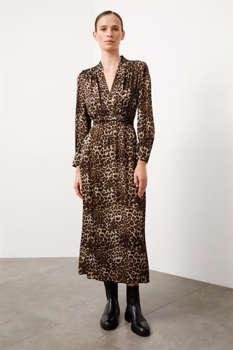 Kemerli Leopar Elbise