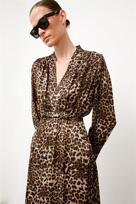 Kemerli Leopar Elbise