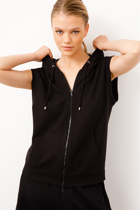 Kolsuz Kapüşonlu Sweat