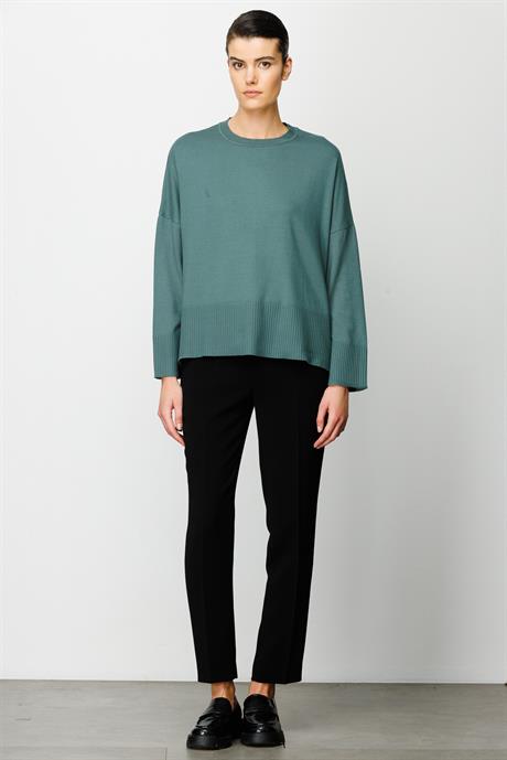 O Yaka Oversize Triko