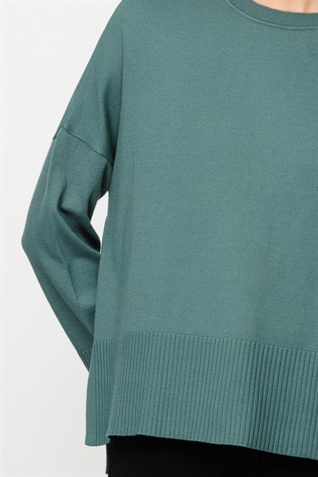 O Yaka Oversize Triko