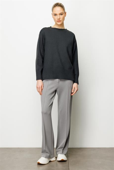 O Yaka Oversize Triko