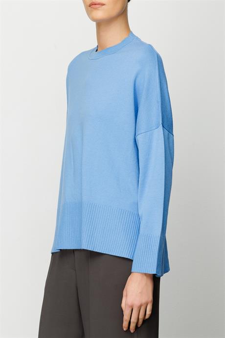 O Yaka Oversize Triko
