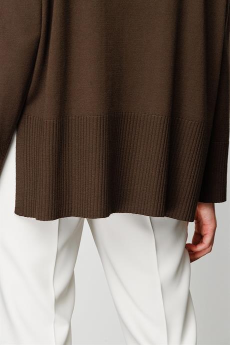 O Yaka Oversize Triko