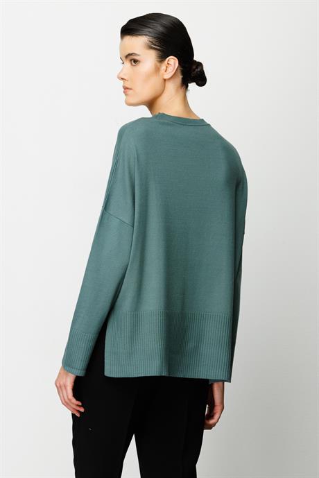 O Yaka Oversize Triko