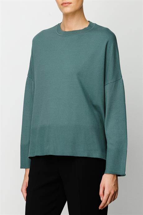 O Yaka Oversize Triko