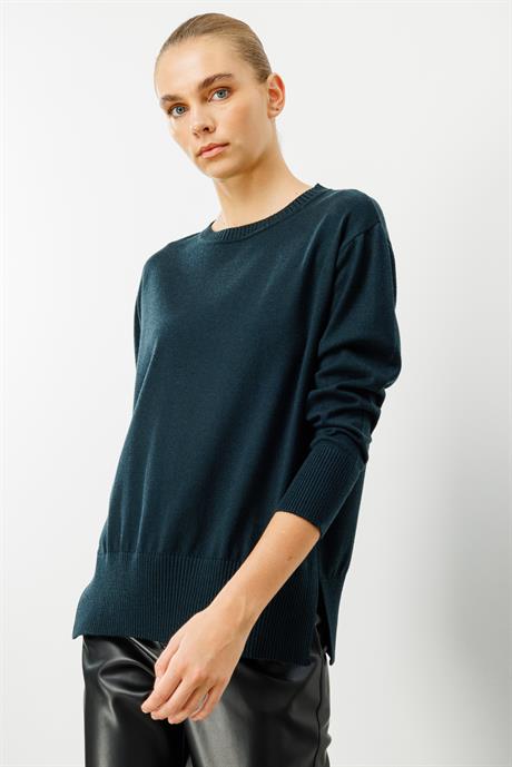 O Yaka Oversize Triko