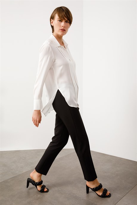 Önden Dikişli Slim Fit Pantolon
