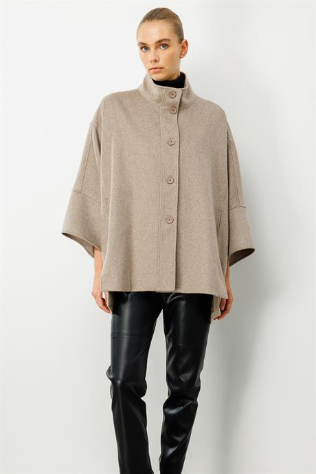 Önden Düğmeli Oversize Kaban