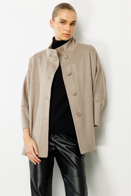 Önden Düğmeli Oversize Kaban