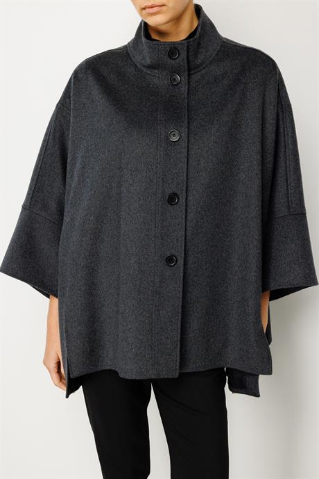Önden Düğmeli Oversize Kaban