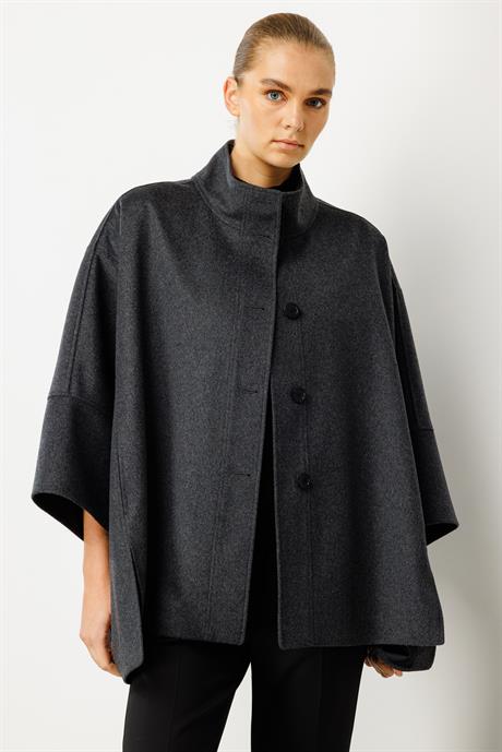 Önden Düğmeli Oversize Kaban
