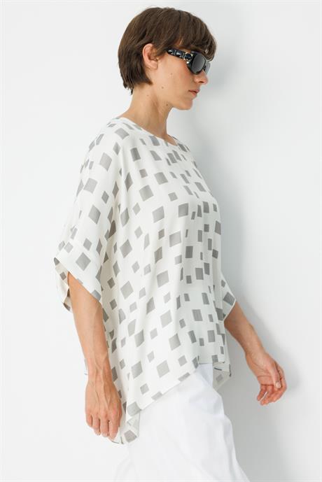 Oversize Kayık Yaka Bluz