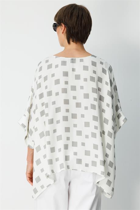 Oversize Kayık Yaka Bluz