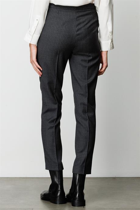 Slim Fit Çizgili Yün Pantolon