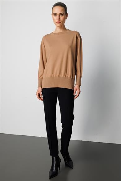 0 Yaka Oversize Triko