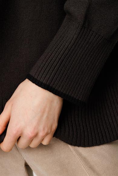 Balıkçı Yaka Oversize Triko