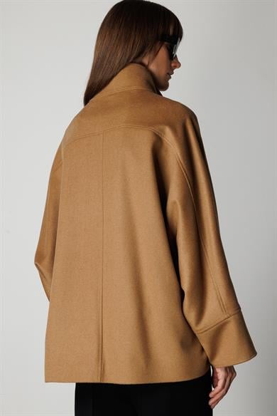 Dik Yaka Oversize Kaban