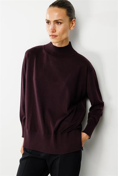 Dik Yaka Uzun Kol Oversize Triko