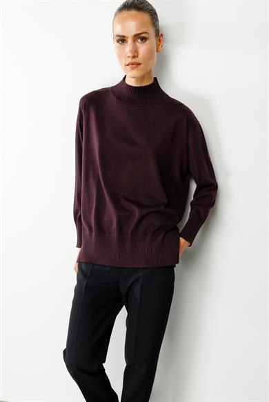 Dik Yaka Uzun Kol Oversize Triko
