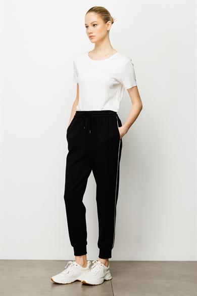 Elastan Kemerli Biyeli Sweat Pantolon