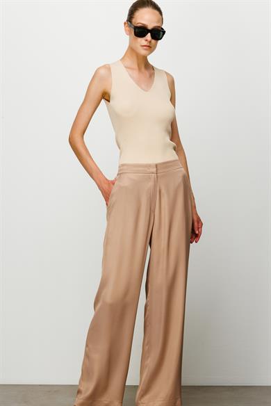 Elastan Kemerli Bol Kesim Pantolon