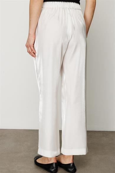 ELASTAN KEMERLİ BOL KESİM PANTOLON