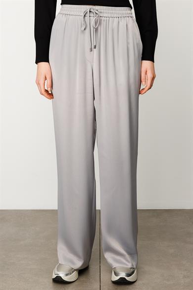 Elastan Kemerli Bol Kesim Pantolon
