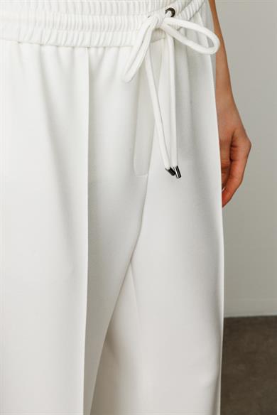 Elastan Kemerli Bol Kesim Sweat Pantolon
