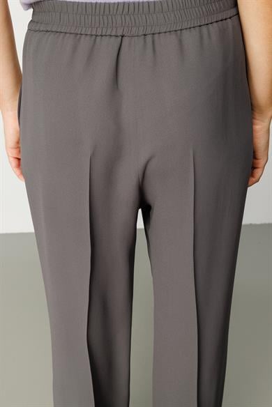 Elastan Kemerli Cepli Bol Kesim Pantolon