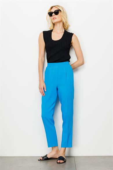 Elastan Kemerli Slim Paça Pantolon