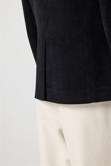 İki Düğme Kadife Ceket