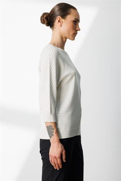 Nopeli O Yaka Truvakar Kol Triko