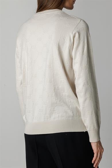 O Yaka Jakarlı Uzun Kol Triko