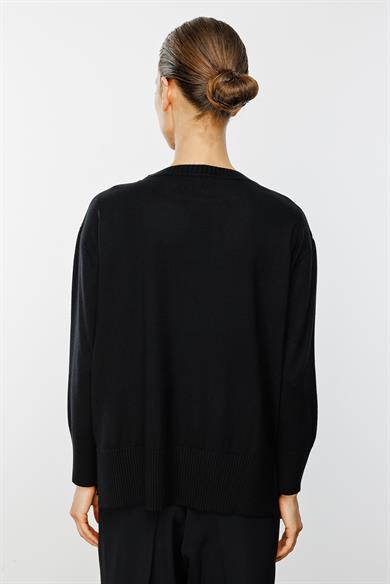 O Yaka Oversize Triko